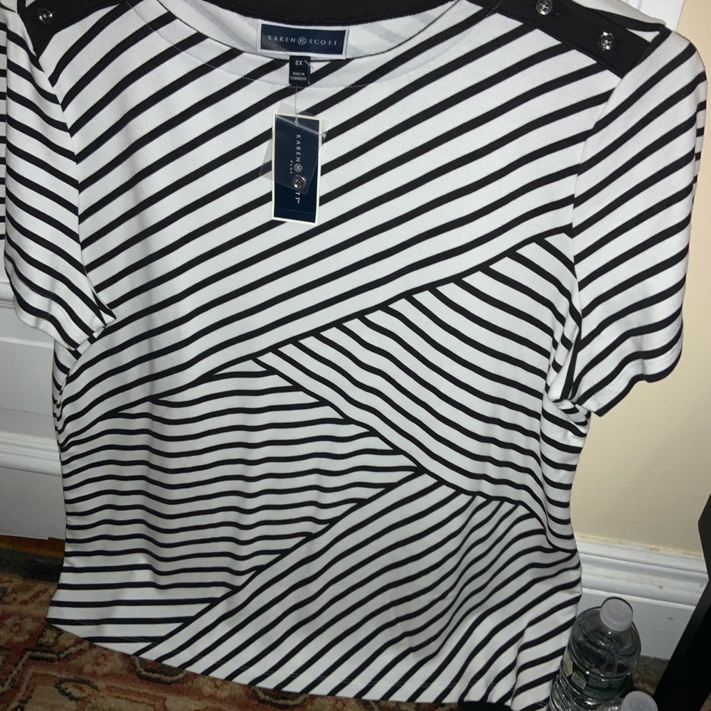 NWT KAREN SCOTT woman’s striped shirt  Size 2X.